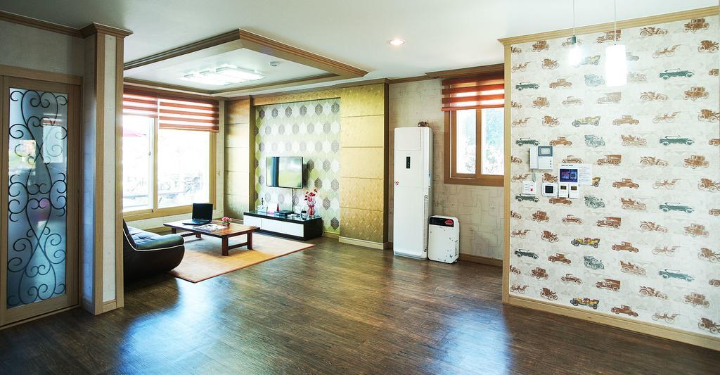Jeju Olleh House Villa ภายนอก รูปภาพ