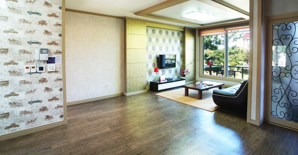 Jeju Olleh House Villa ภายนอก รูปภาพ