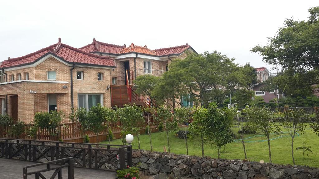 Jeju Olleh House Villa ภายนอก รูปภาพ