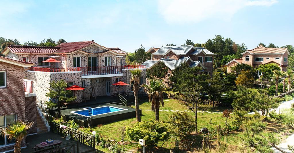 Jeju Olleh House Villa ภายนอก รูปภาพ